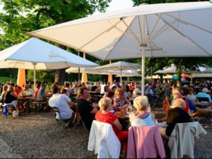 Photo: Biergarten im Schlossgarten