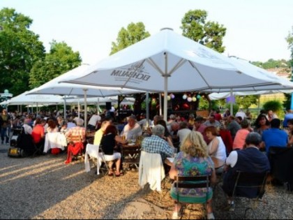 Photo: Biergarten im Schlossgarten